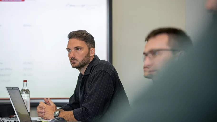 Praktikums-Stelle bei enespa: Mehr als ein Büro-Job.